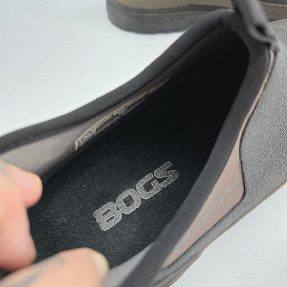 BOGS | Tillamook Bay black brown ankle waterproof outdoor shoes | MENS 10 - Picture 4 of 9